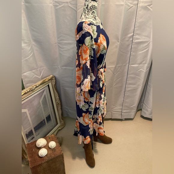 "Vintage Vandalizm" - Light Flowy Dress by Jasmin Rodriguez (Size L) - Picture 4 of 14